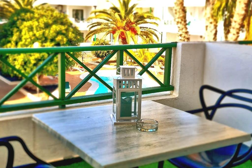 Cactus, Playa Y Piscina Apartman Costa Teguise Kültér fotó